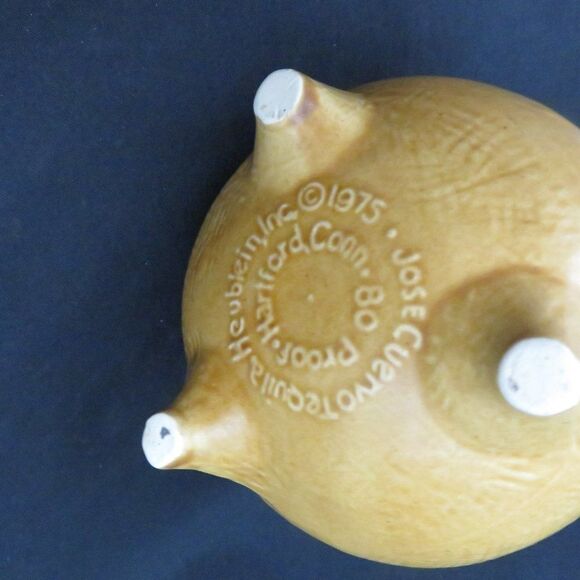 Jose Cuervo Pitcher Tequila Margaritas 1975 2 qt - Picture 9 of 10